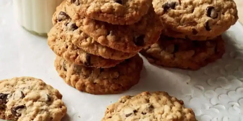 Mary Berry Chololate Chip Cookies with Oats