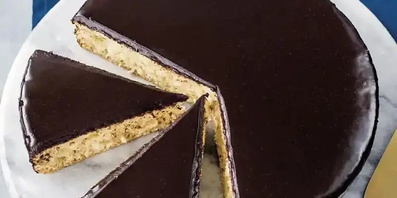 Mary Berry Chocolate Mirror Cake