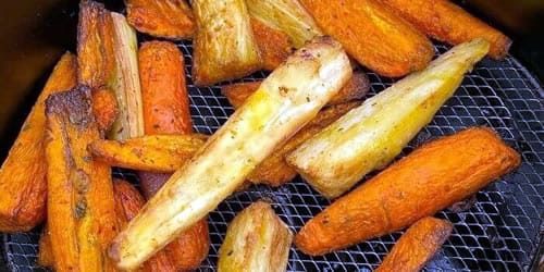 Air-fryer-parsnips-and-carrots-with-chilli-honey.jpg