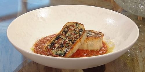 Aubergine-rotolo-with-tomato-and-chilli-sauce.jpg