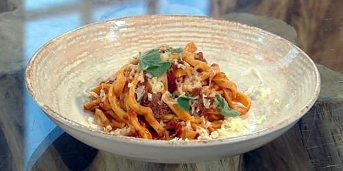 Beef-shin-ragu-with-homemade-pasta.jpg