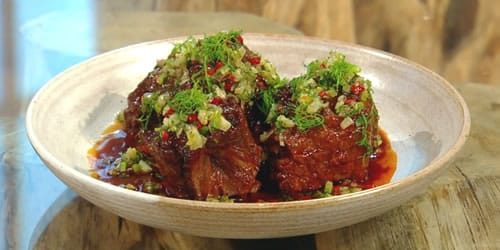 Braised-oxtail-with-tarragon-dressing.jpg