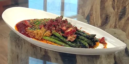 Buttered-asparagus-lobster-and-masala-scrambled-eggs.webp