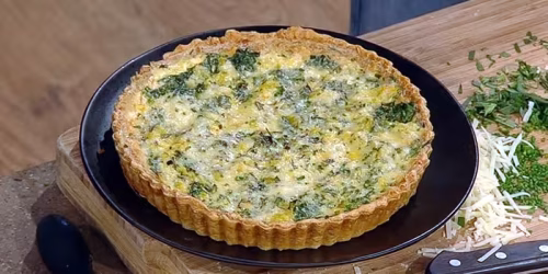 Cheese-and-herb-quiche.avif