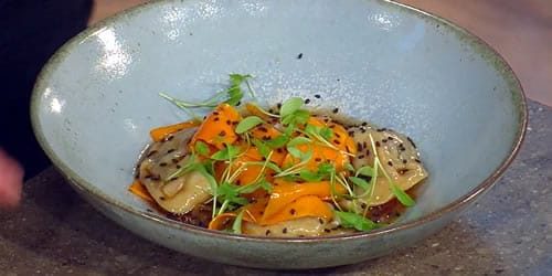 Chinese-dumplings-with-mushrooms-and-butternut-squash.jpg