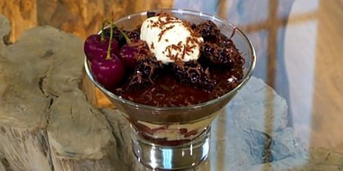 Chocolate-and-cherry-trifle.jpg