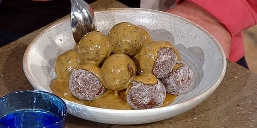 Chocolate-doughnuts-with-coffee-sauce.jpg
