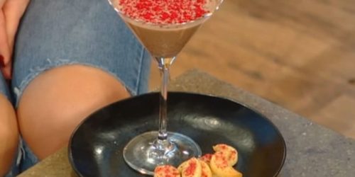 Chocolate-martini-with-raspberry-shortbread.jpg