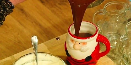 Christmas-hot-chocolate.jpg
