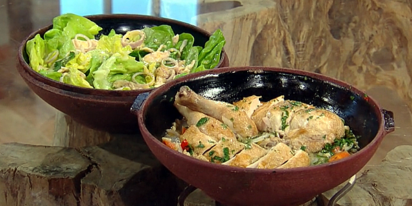 Claypot-chicken-with-pearl-barley-and-beer-.png