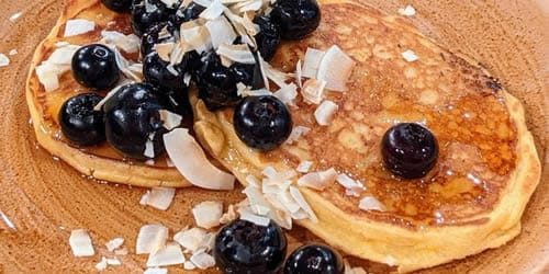 Coconut-and-ricotta-pancakes2.jpg