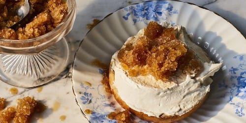 Coffee-granita-with-brioche-buns.jpg