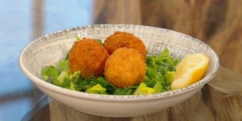 Crab-and-paprika-croquettes-with-English-pea-and-spring-onion-salad.jpg