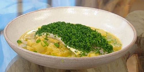 Curried-chowder-with-chive-sea-bass.jpg