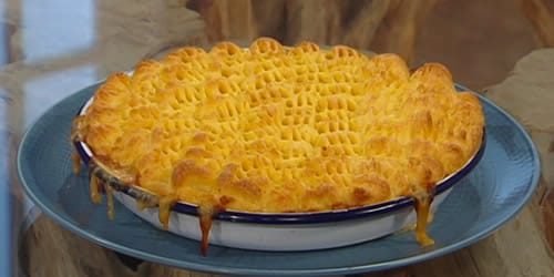 Fish-pie-with-velouté-sauce.jpg