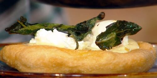 Fried-pizza-with-burrata-Parmesan-sauce-and-crisp-sage.jpg