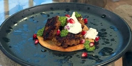 Galouti-kebabs-with-sheermal-breads.jpg