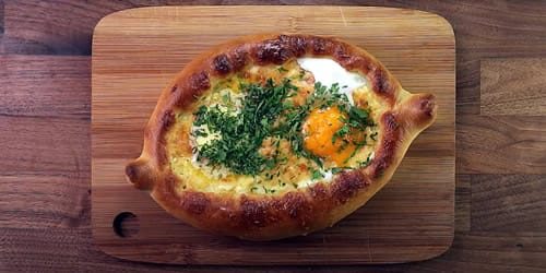 Georgian-cheese-bread-Khachapuri-1.jpg