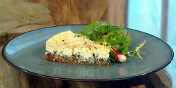 Goats’-cheese-and-walnut-cheesecake.jpg