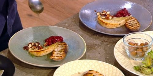 Grilled-cheese-with-damson-chutney-and-roasted-cobnuts.jpg