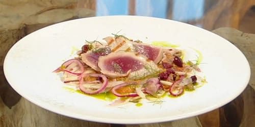 Grilled-tuna-with-raw-fennel-and-red-onion-salad.jpg