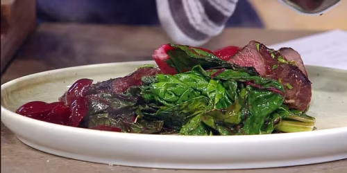 Grilled-venison-steak-with-cherries2.avif