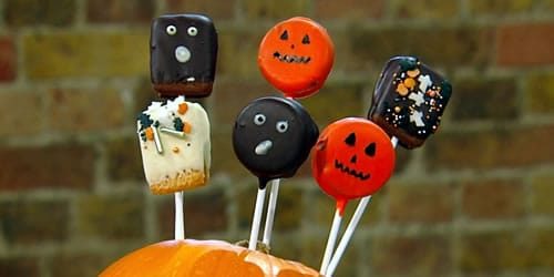 Halloween-cookie-pops.jpg