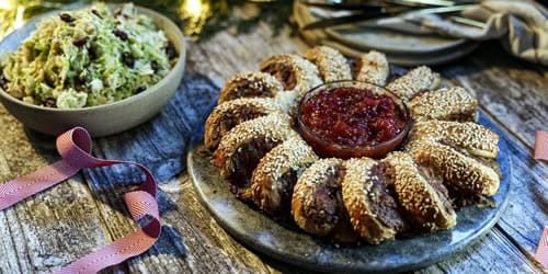 Ham-and-gruyere-wreath-with-sprout-and-cranberry-salad.jpg