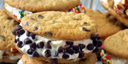 Ice-cream-sandwiches.avif