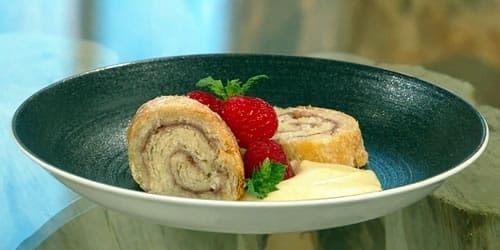 Jam-roly-Poly-saturdaykitchenrecipes.jpg