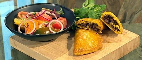 Jamaican-beef-patties-with-ginger.jpg