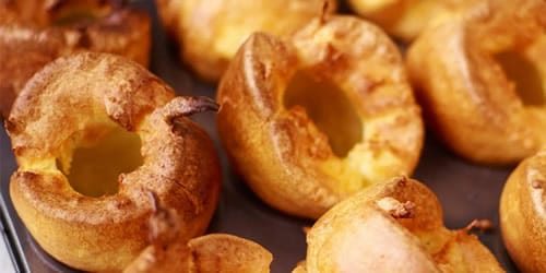 Jamie-Oliver-3-egg-Yorkshire-pudding.jpg