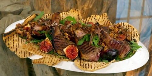 Lamb-chops-with-rocket-figs-and-walnuts.jpg