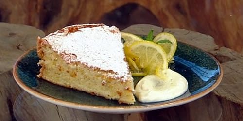Lemon-sponge-cake-with-confit-vanilla-lemons.jpg