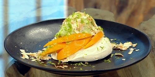 Mango-and-coconut-vegan-meringue.jpg