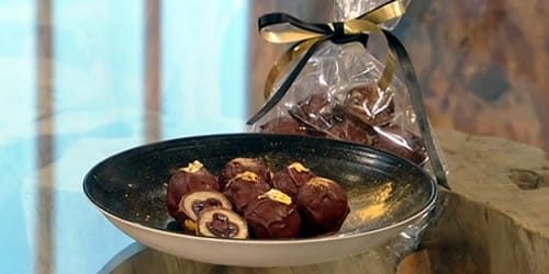 Maraschino-cherry-and-almond-truffles.jpg
