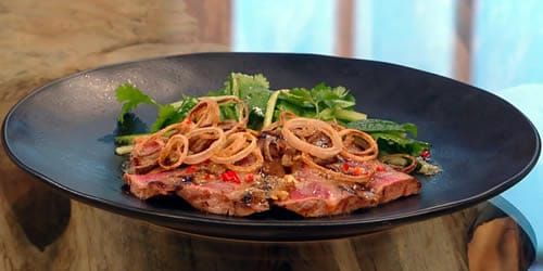 Marinated-sirloin-steak-with-Vietnamese-style-dressing.jpg