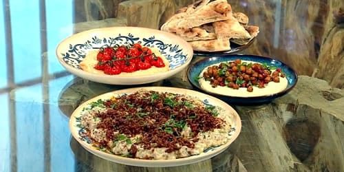 Middle-Eastern-style-plates.jpg