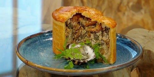 Mushroom-tarragon-and-oyster-pie.jpg