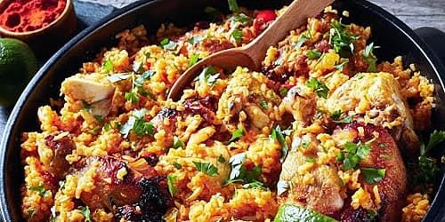 Paella-chicken-and-chorizo.jpg