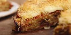 Parmigiana-pie-with-tomato-sauce.jpg