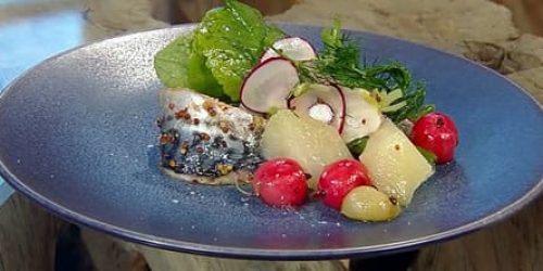 Pickled-mackerel-fillets-with-radish-and-kohlrabi-salad.jpg