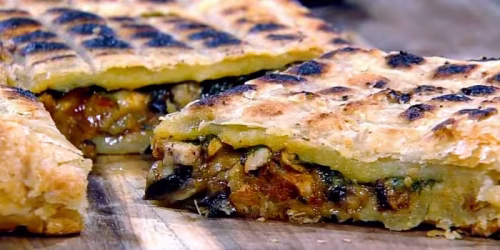 Piri-piri-braai-chicken-pie.avif