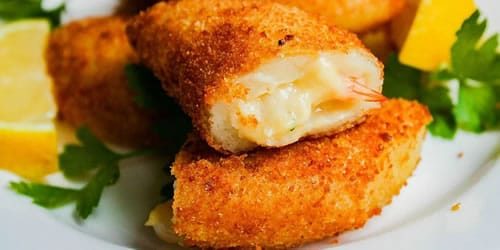 Portuguese-Shrimp-Turnover-Rissois-de-Camarao.jpg