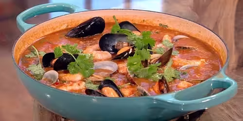 Portuguese-seafood-rice-and-garlic-clams.avif