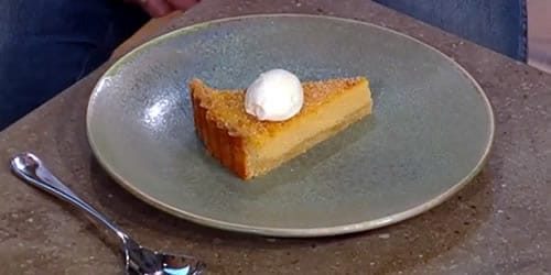 Pumpkin-and-amaretto-pie.jpg