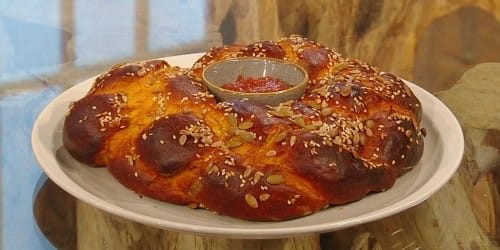 Pumpkin-and-orange-kolach-with-rhubarb-chutney.jpg