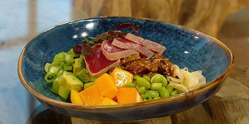 Rare-tuna-and-aubergine-poke-bowl-with-miso-dressing.jpg