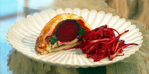 Red-pepper-beetroot-and-mushroom-pithivier.jpg