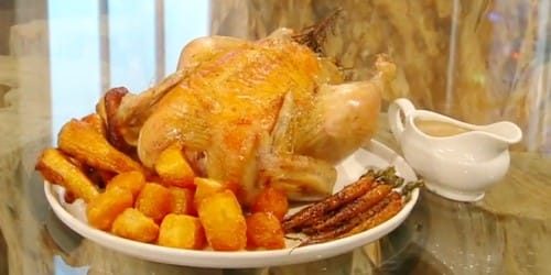Roast-chicken-with-roast-potatoes.jpg